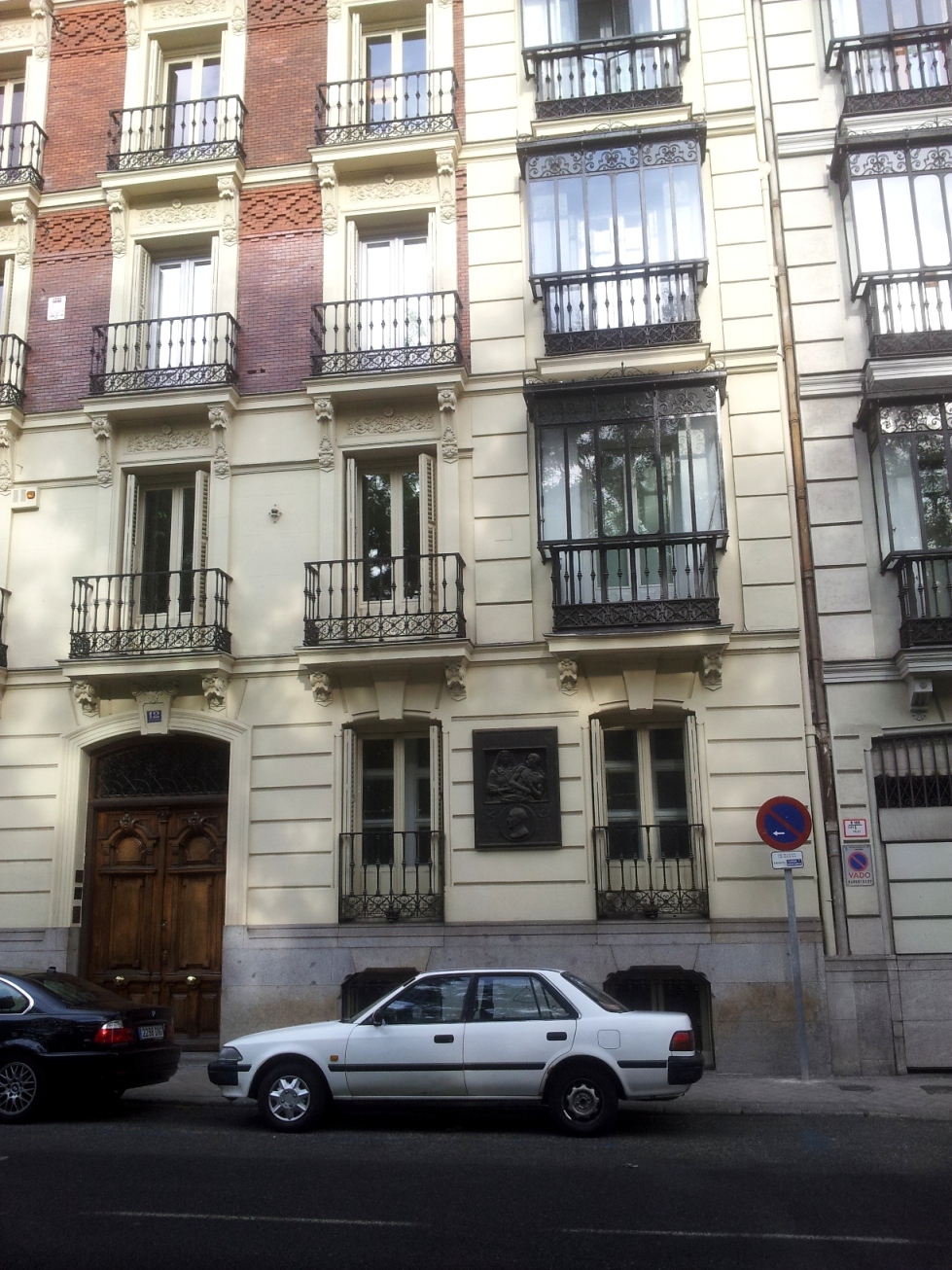 Mariano Gómez Ulla's home and memorial tablet, Madrid - 02.jpg